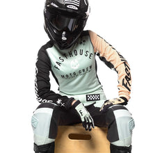 Load image into Gallery viewer, Women's Grindhouse Air Cooled