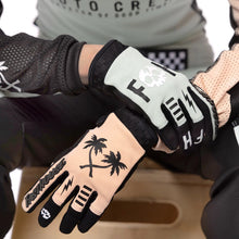 Load image into Gallery viewer, Speed Style Fortune Glove