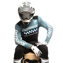 Load image into Gallery viewer, Fasthouse Mystery Gear set