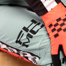 Load image into Gallery viewer, Elrod Formula Pant - Oceanic Mint/Hyper Coral
