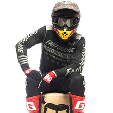 Load image into Gallery viewer, Grindhouse Domingo Jersey - Black
