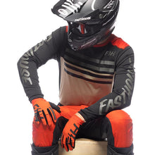 Load image into Gallery viewer, Grindhouse Tempo Jersey - Black/Infrared
