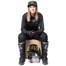 Load image into Gallery viewer, Womens Sand Cat Jersey
