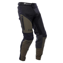 Load image into Gallery viewer, Sanguaro Cargo Pant - Black
