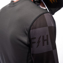 Load image into Gallery viewer, Sanguaro Tasker Jersey - Charcoal
