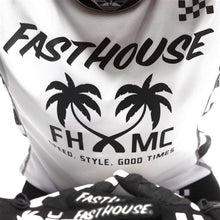 Load image into Gallery viewer, Women&#39;s Grindhouse Paradise Jersey
