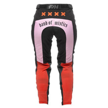 Load image into Gallery viewer, Women&#39;s Speed Style Karma Pant
