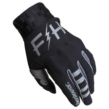 Load image into Gallery viewer, Off Road Blaster Glove
